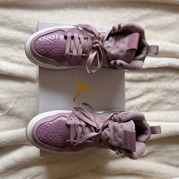 Nike Shoes - Women’s Air Jordan 1’s Acclimate